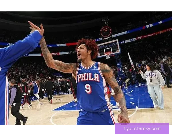 乌布雷误判后中文喊兄弟萌正义